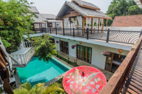 Отель Garden Yard Inn Chiangmai  Чанг Фуак 